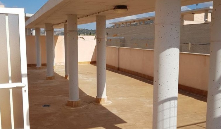 Reventa - Apartamento / piso - Hondón de las Nieves