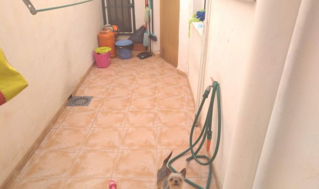 Revente - Appartement - Hondón de las Nieves