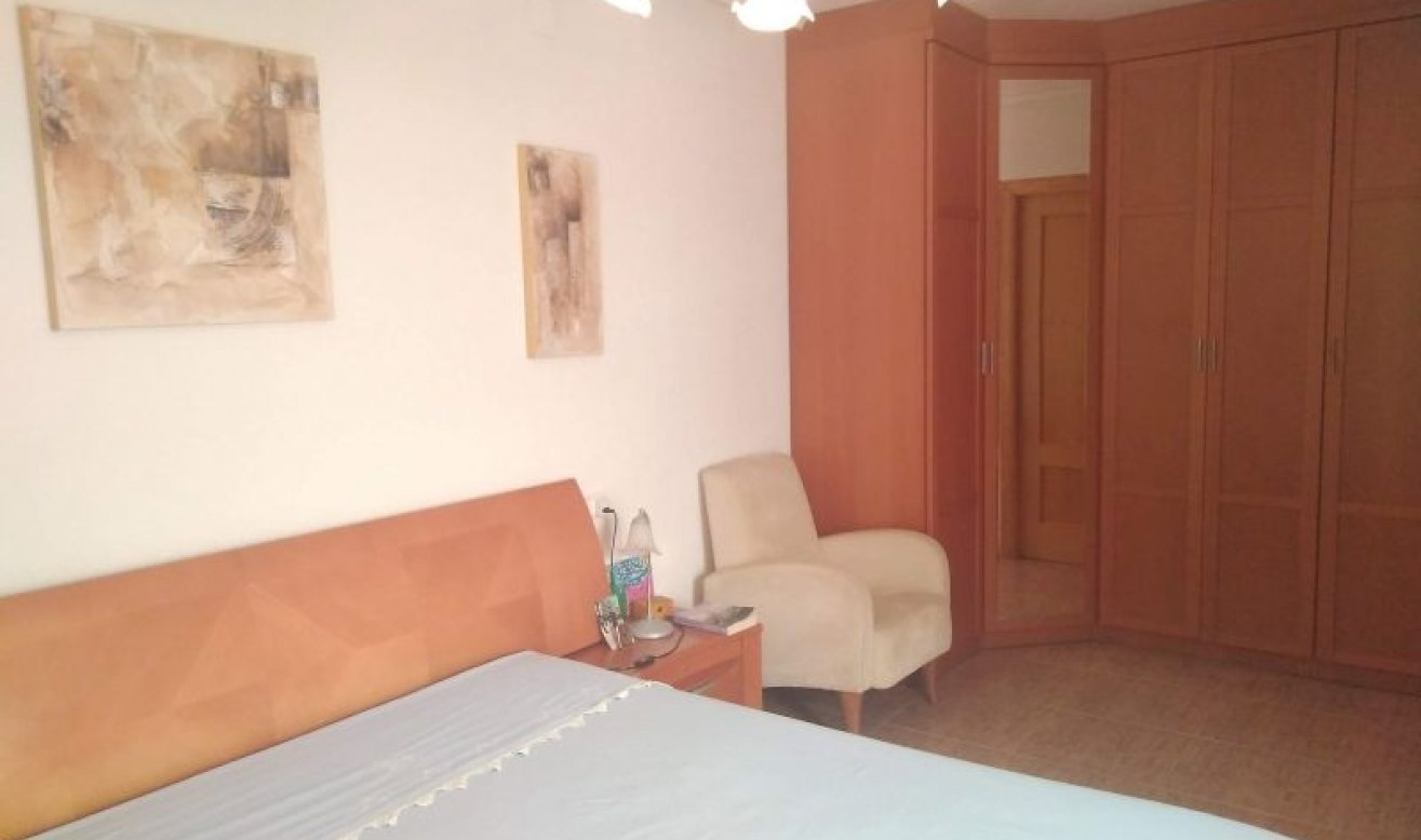 Revente - Appartement - Hondón de las Nieves