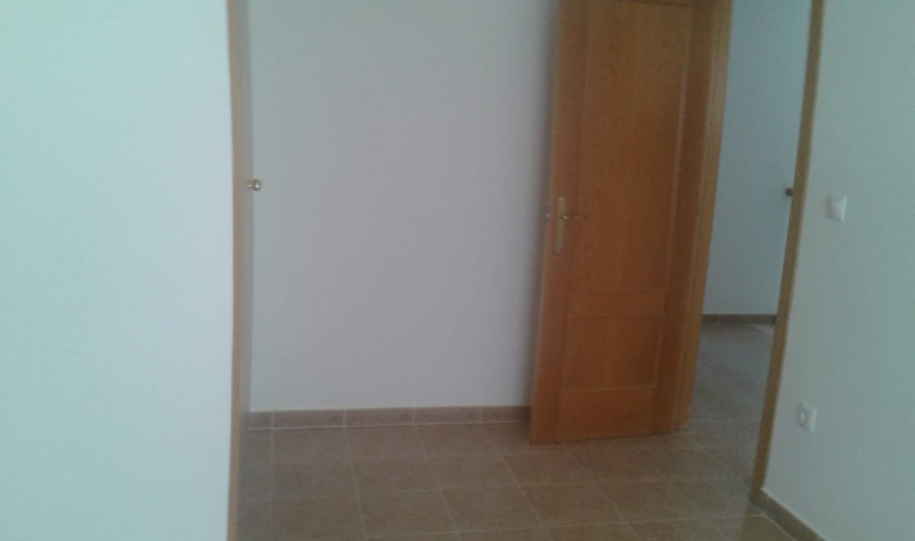 Resale - Bungalow - Hondón de las Nieves