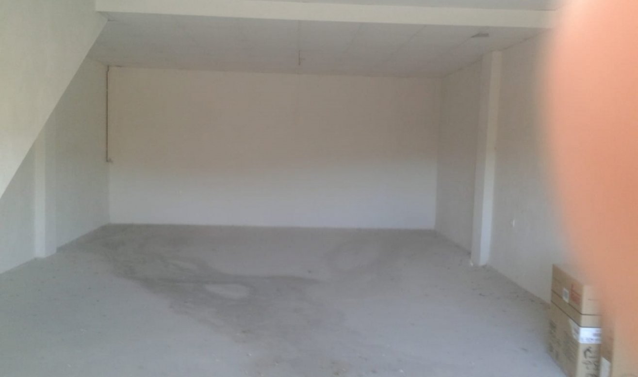 Resale - Bungalow - Hondón de las Nieves