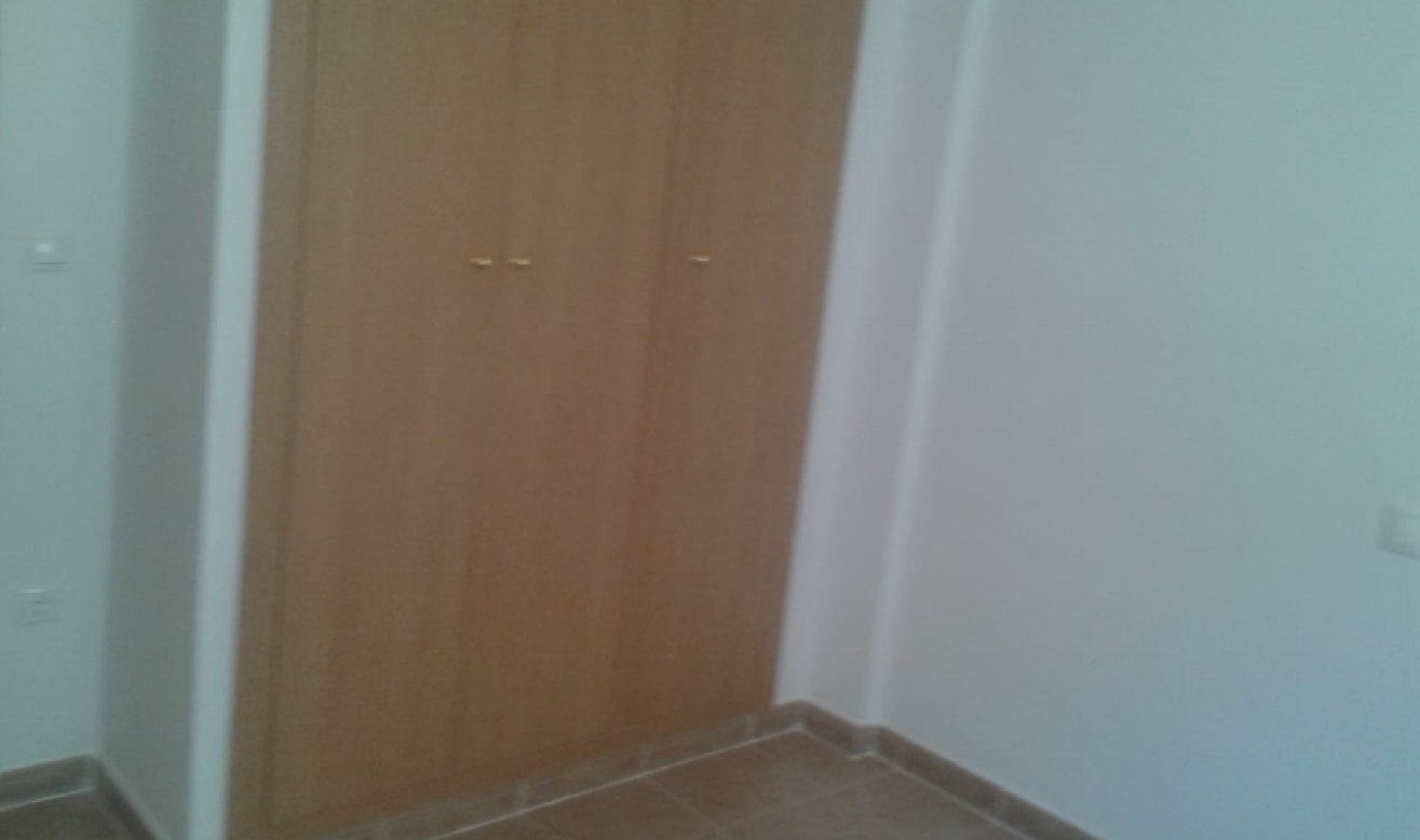 Resale - Bungalow - Hondón de las Nieves