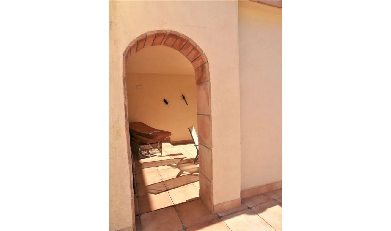 Resale - Villa - Orihuela Costa