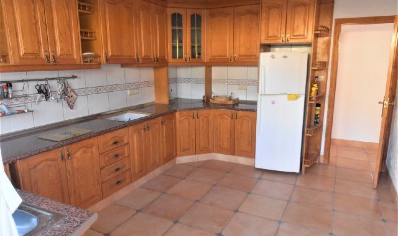 Resale - Villa - Orihuela Costa