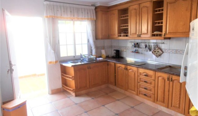 Resale - Villa - Orihuela Costa