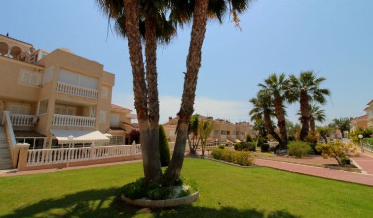 Resale - Apartment / flat - Orihuela Costa