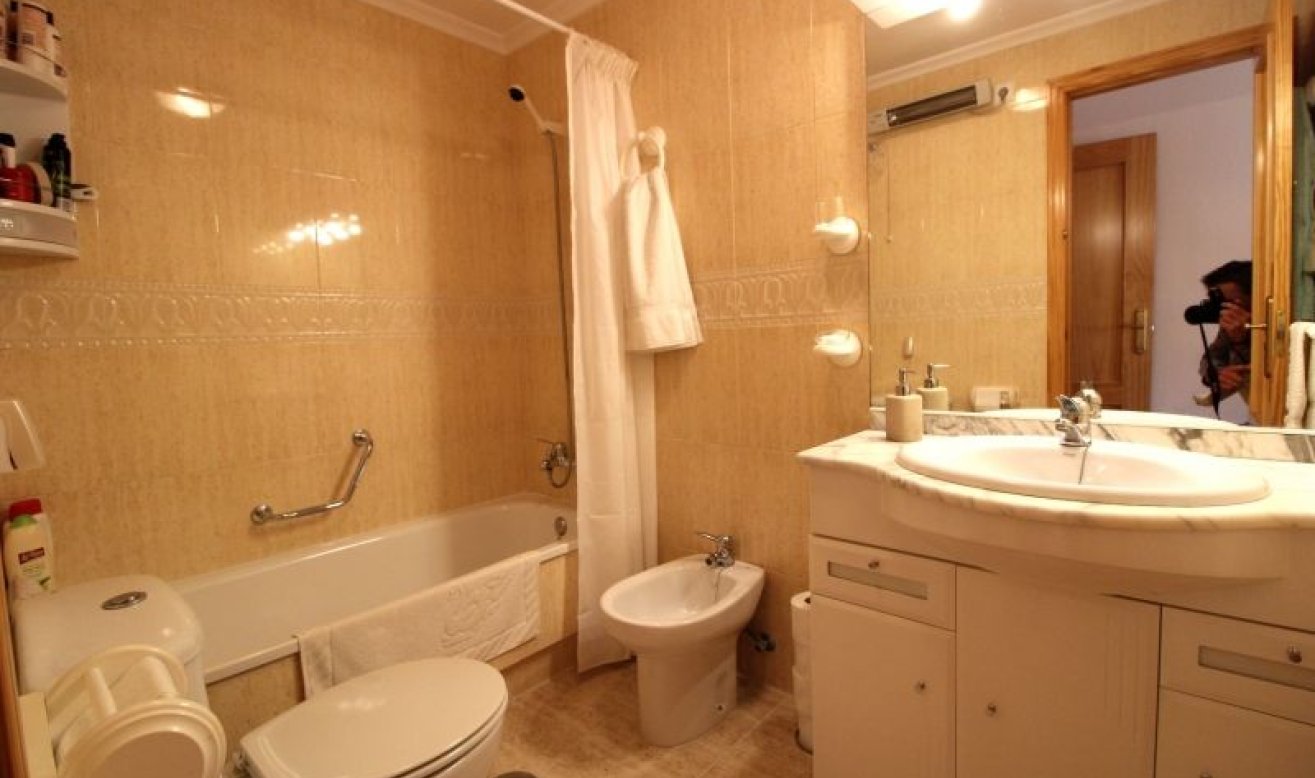 Resale - Apartment / flat - Orihuela Costa