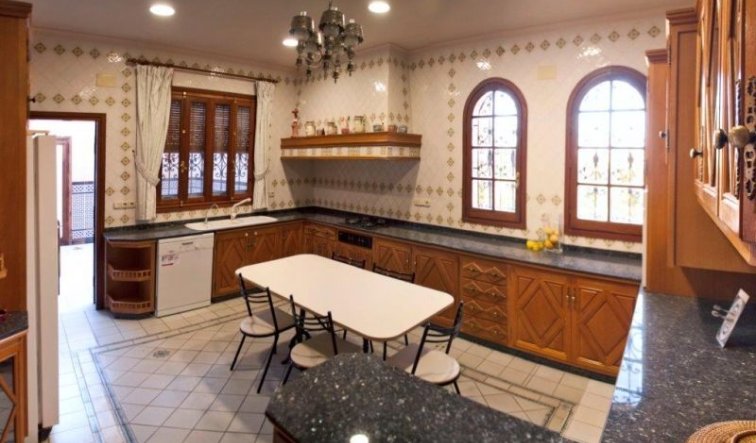Reventa - Villa - Orihuela Costa
