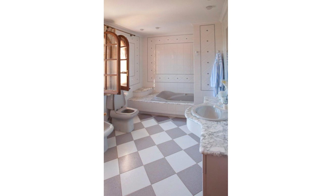 Reventa - Villa - Orihuela Costa
