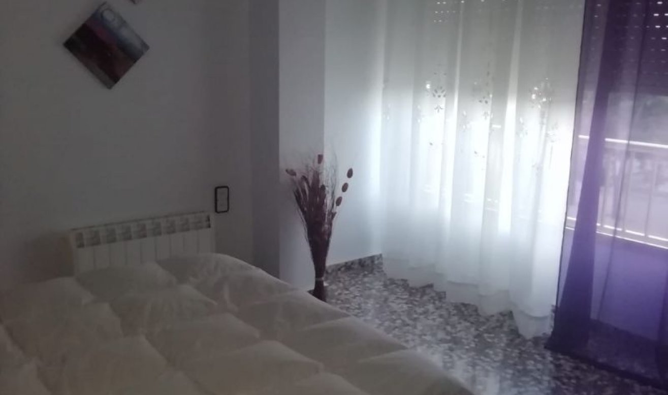 Resale - Apartment / flat - Cieza