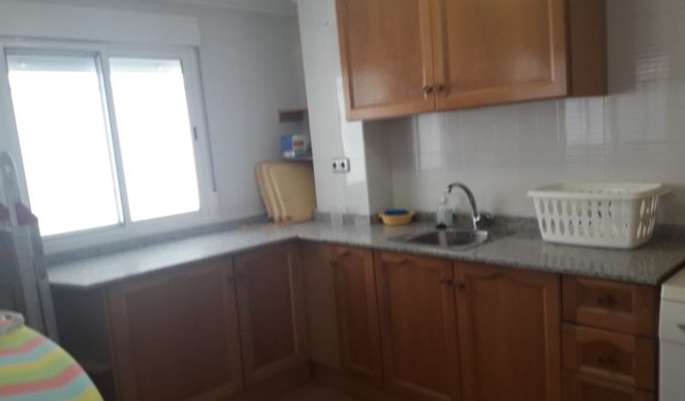 Resale - Villa - Novelda