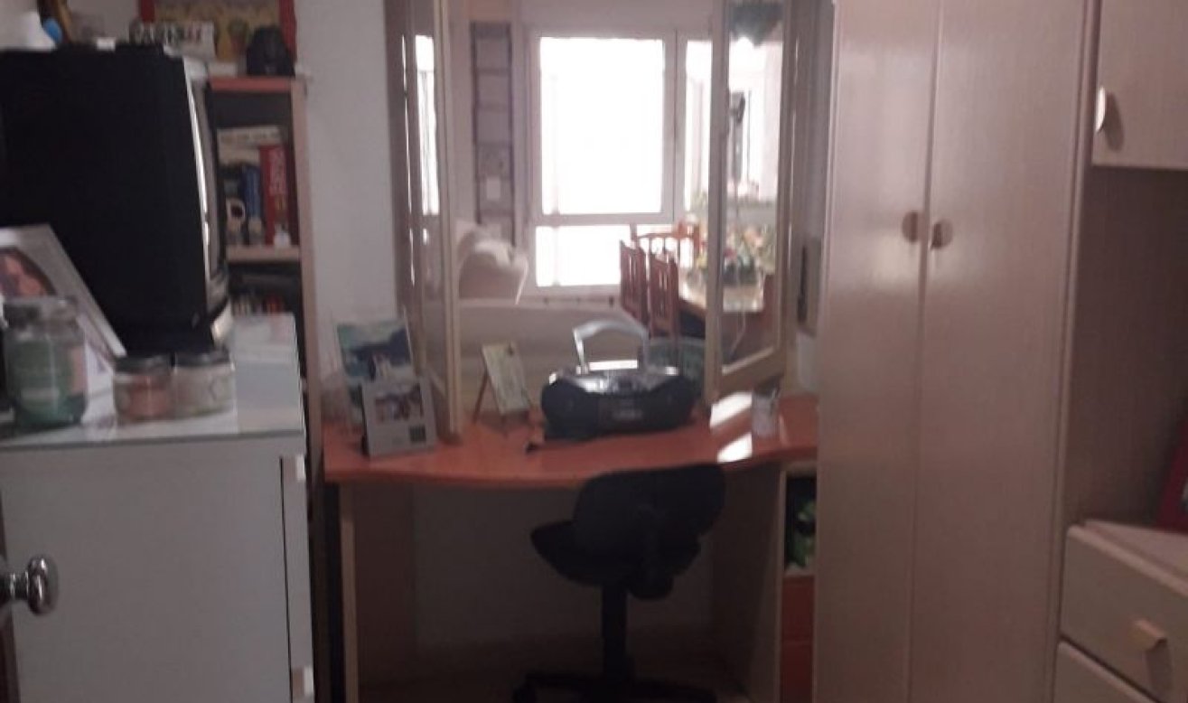 Resale - Villa - Novelda