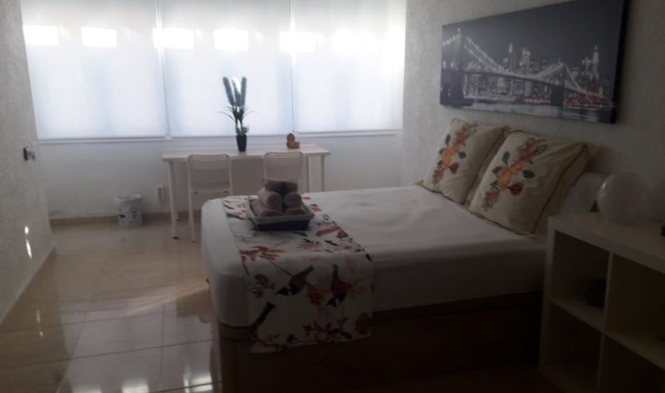 Resale - Villa - Novelda