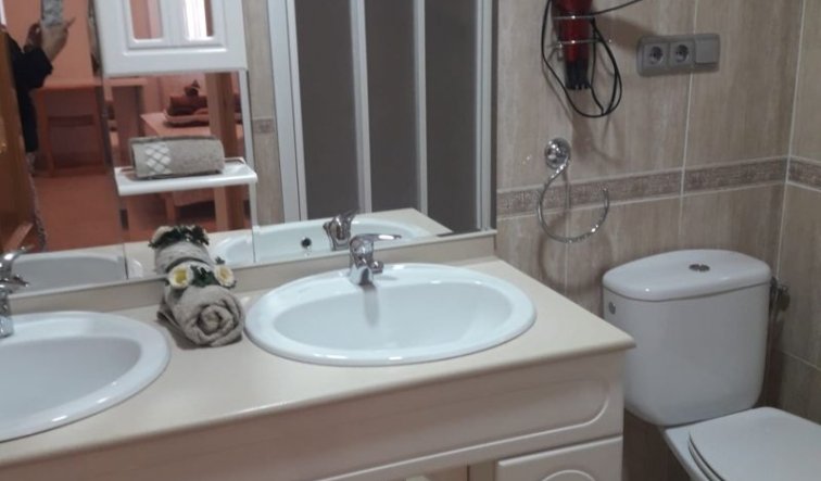 Resale - Villa - Novelda