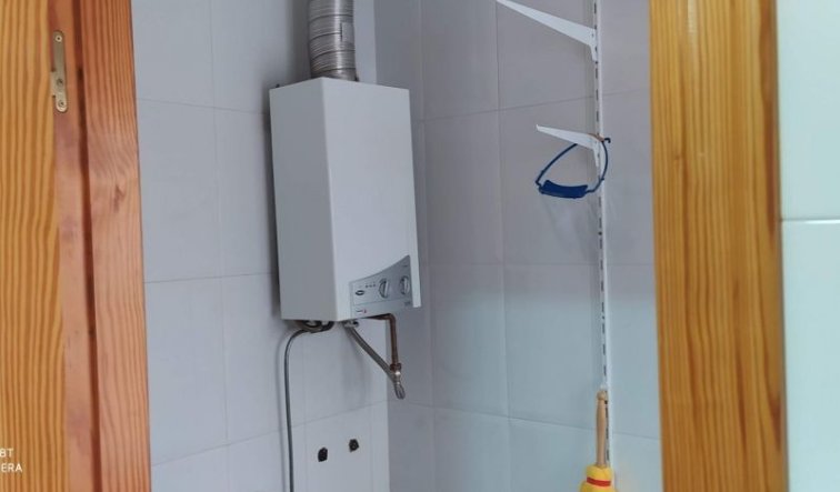 Reventa - Apartamento / piso - Hondón de las Nieves