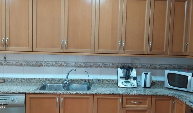 Reventa - Apartamento / piso - Hondón de las Nieves