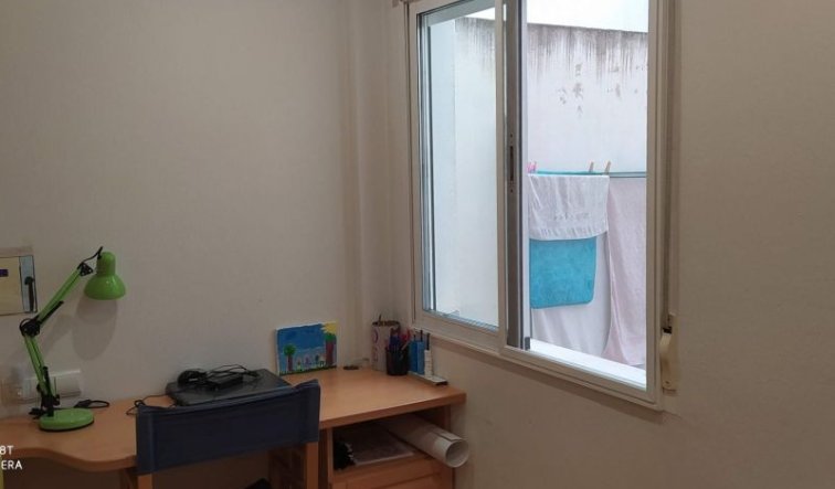 Reventa - Apartamento / piso - Hondón de las Nieves