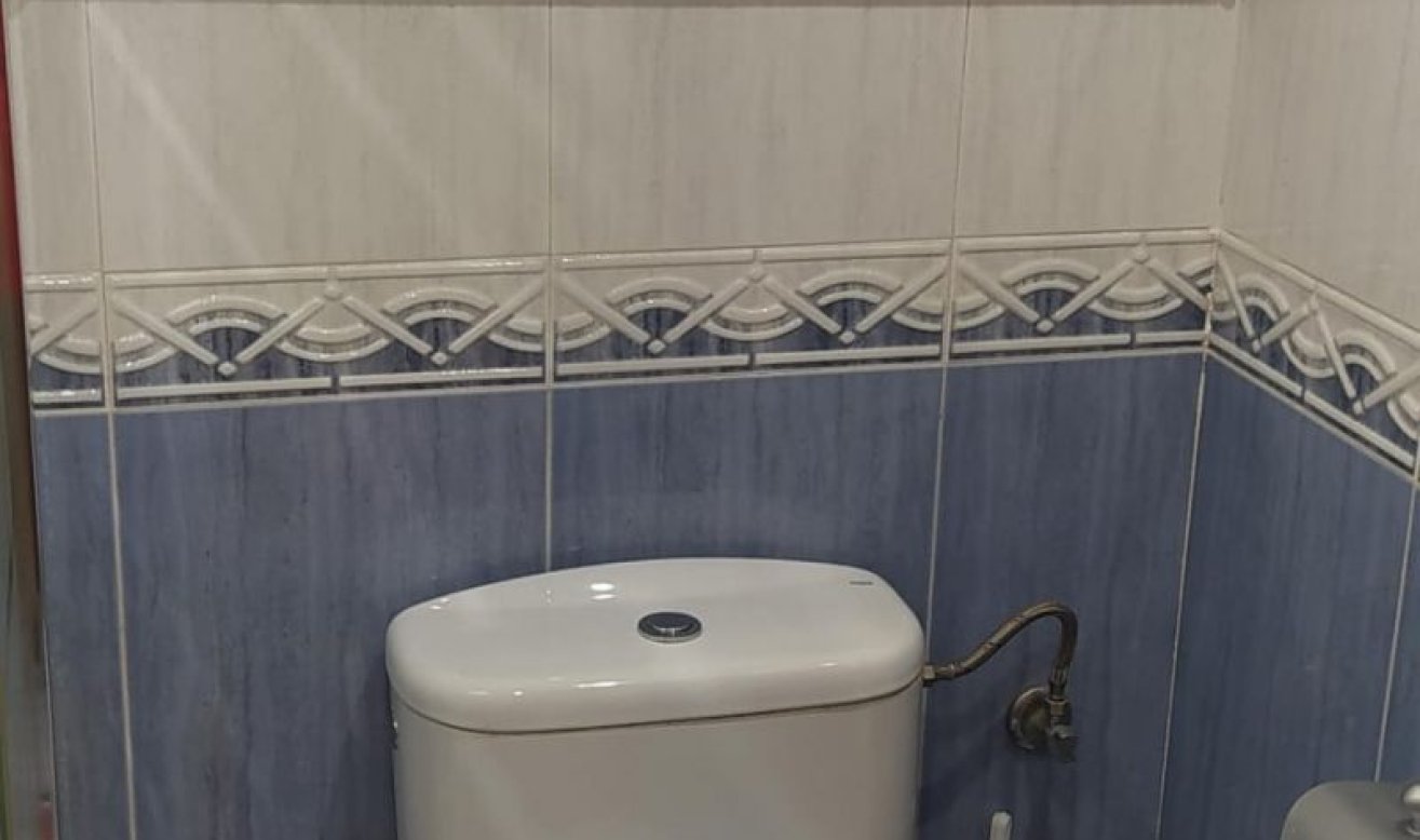 Reventa - Apartamento / piso - Hondón de las Nieves