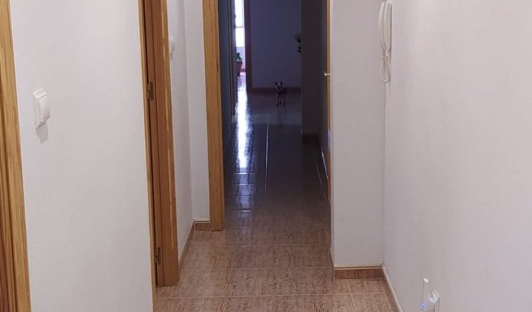Reventa - Apartamento / piso - Hondón de las Nieves
