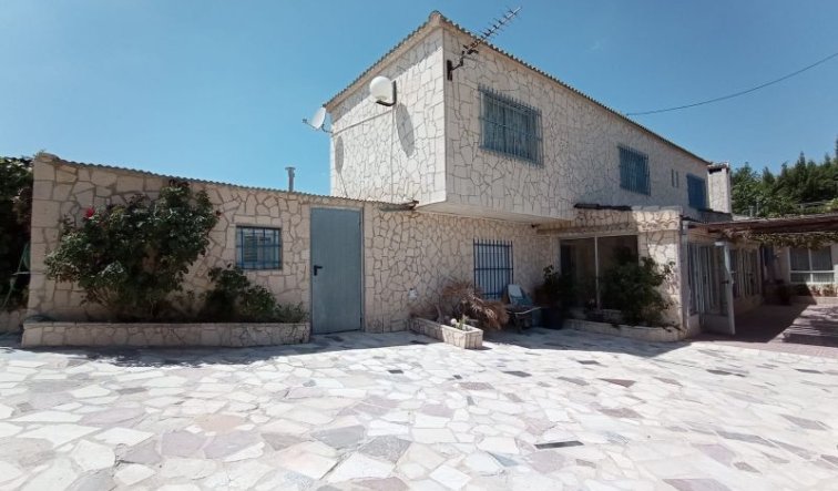 Resale - Villa - Hondón de las Nieves
