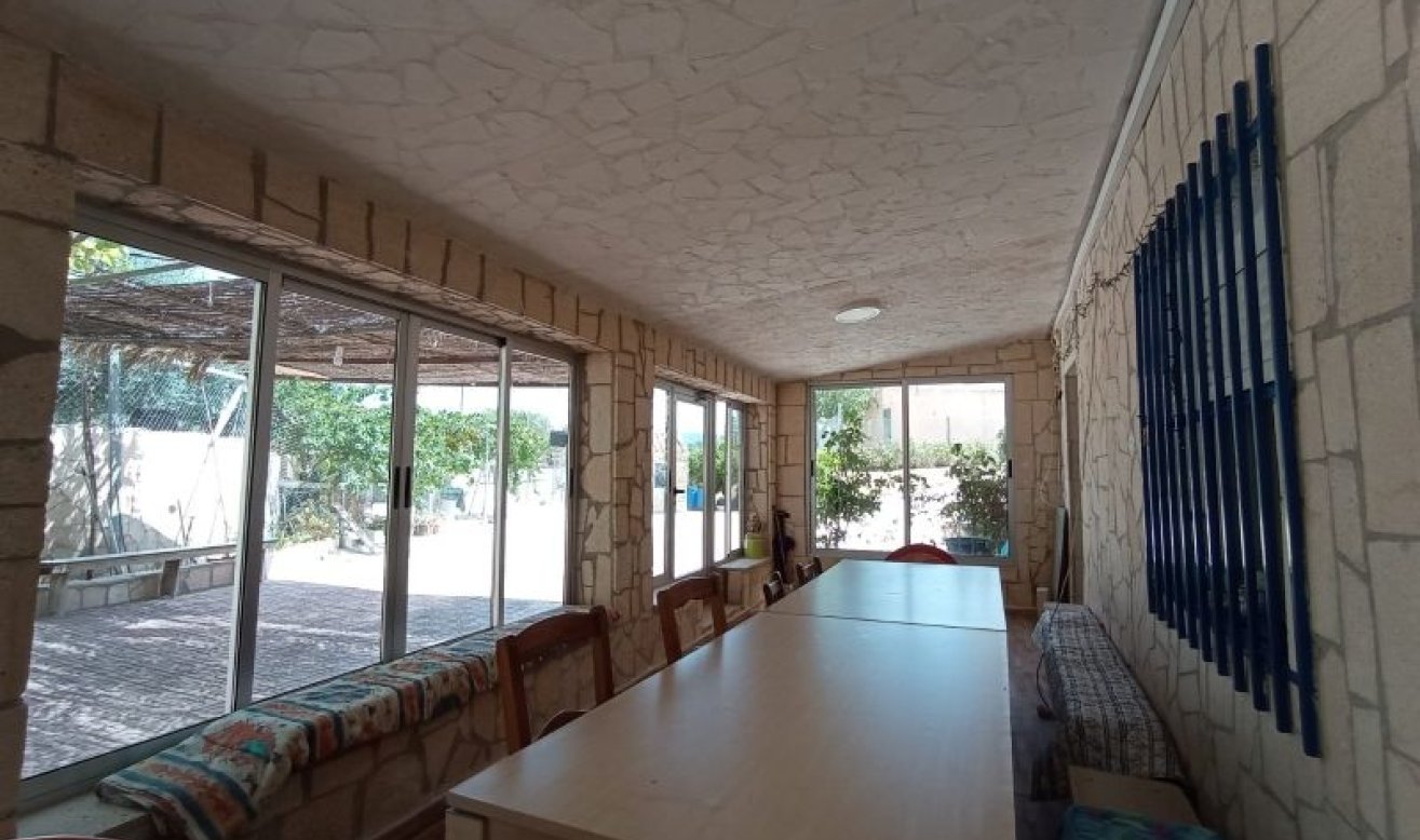 Resale - Villa - Hondón de las Nieves