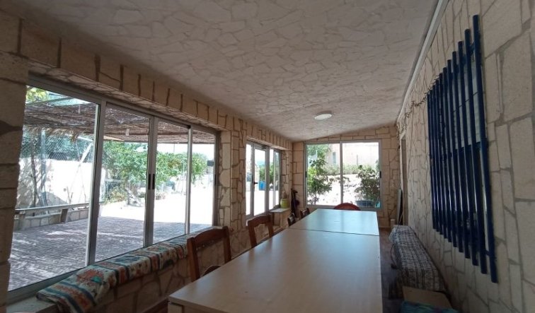 Resale - Villa - Hondón de las Nieves