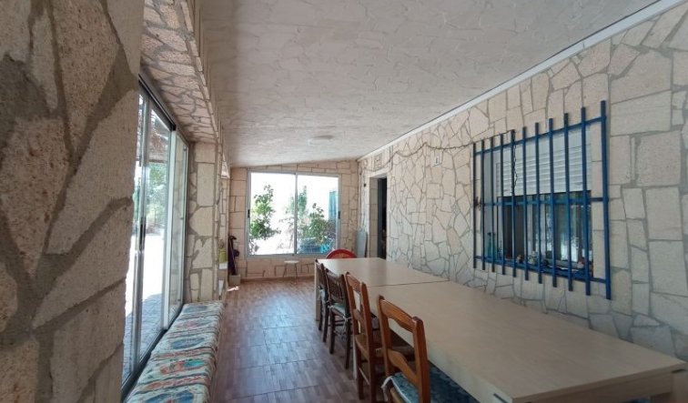 Resale - Villa - Hondón de las Nieves