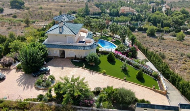 Revente - Villa - Hondón de las Nieves