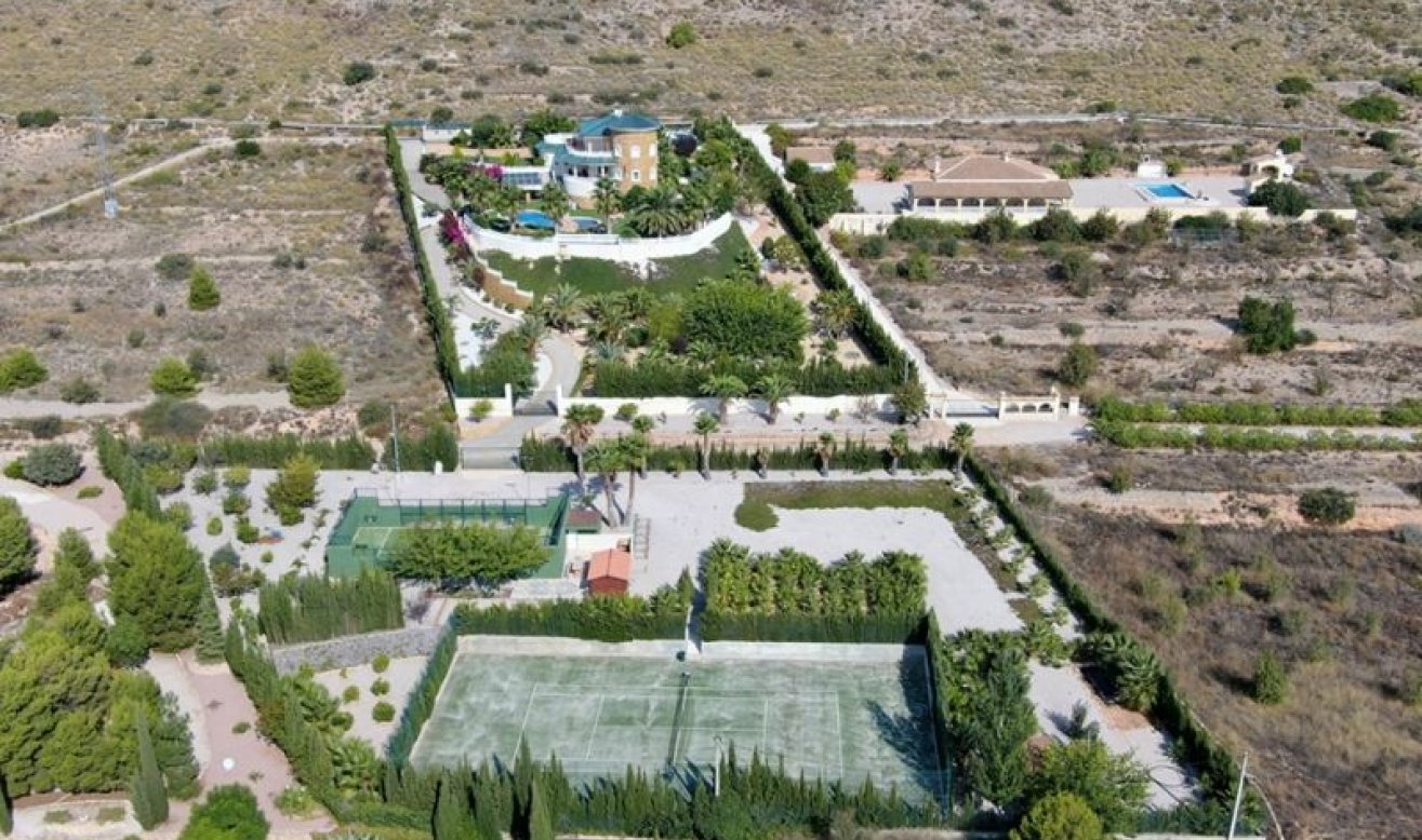 Revente - Villa - Hondón de las Nieves