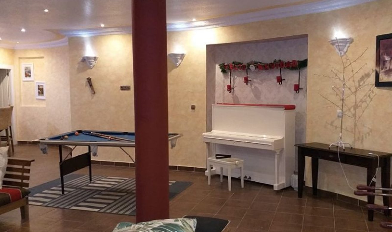 Revente - Villa - Hondón de las Nieves