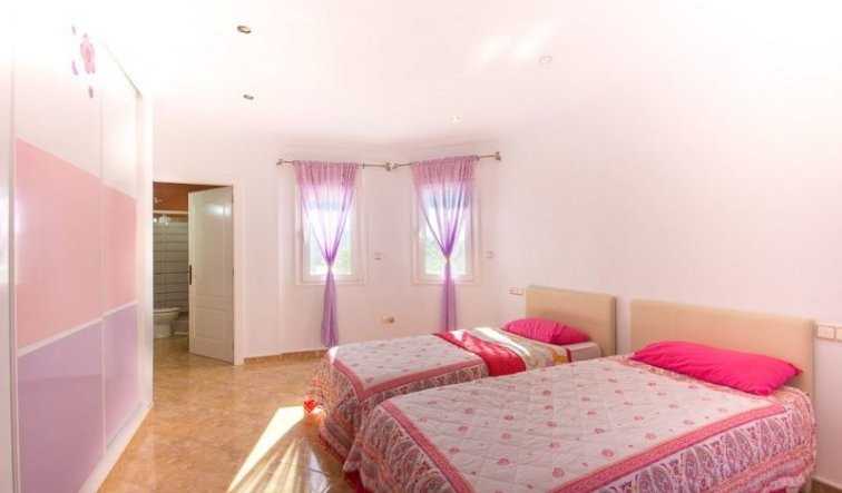 Revente - Villa - Hondón de las Nieves