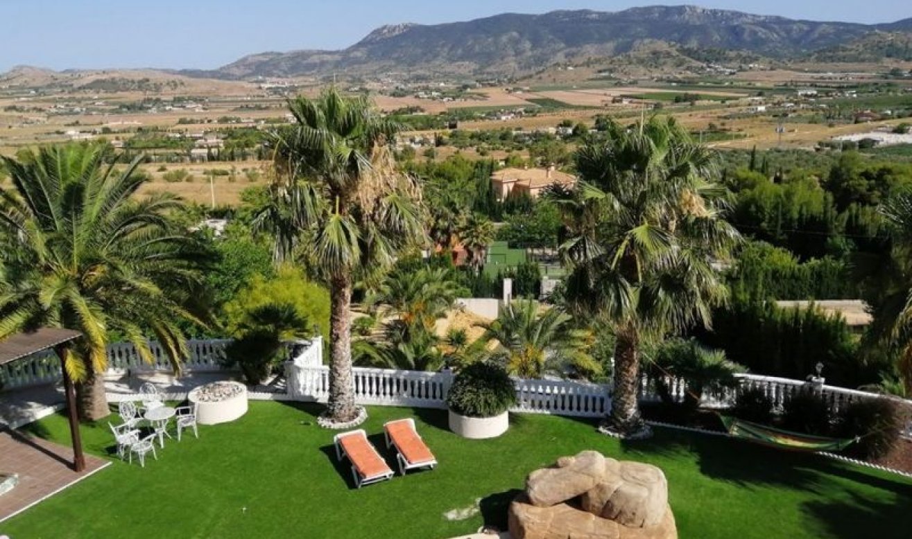 Revente - Villa - Hondón de las Nieves