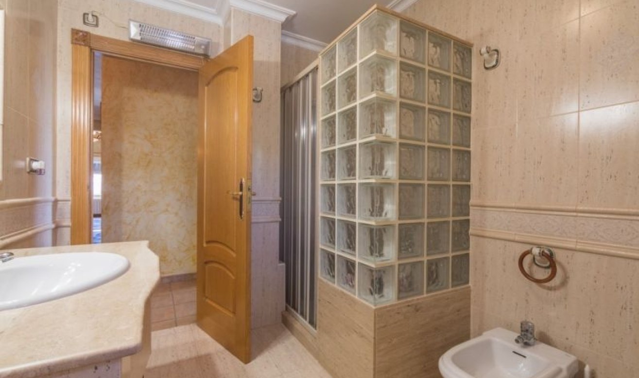 Reventa - Villa - Crevillente