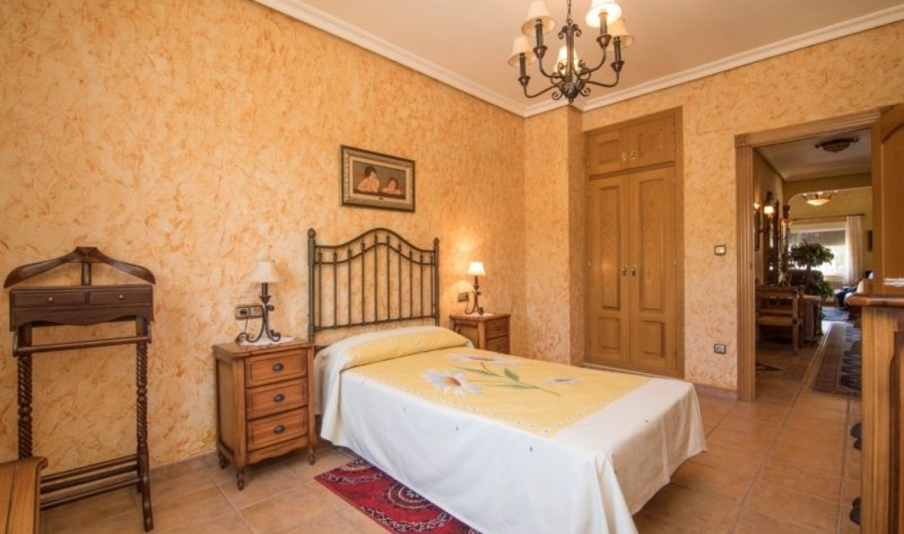 Reventa - Villa - Crevillente