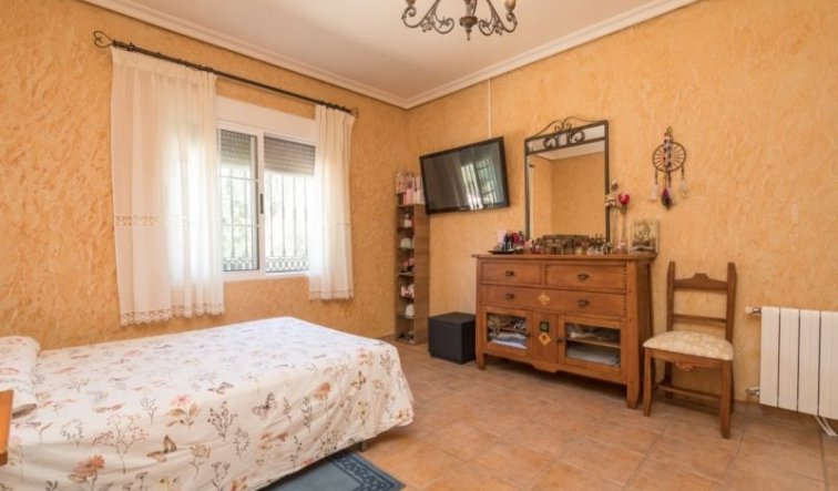 Reventa - Villa - Crevillente