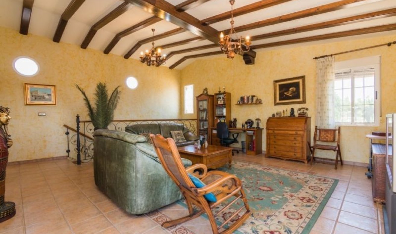 Reventa - Villa - Crevillente