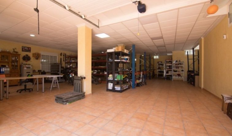 Reventa - Villa - Crevillente