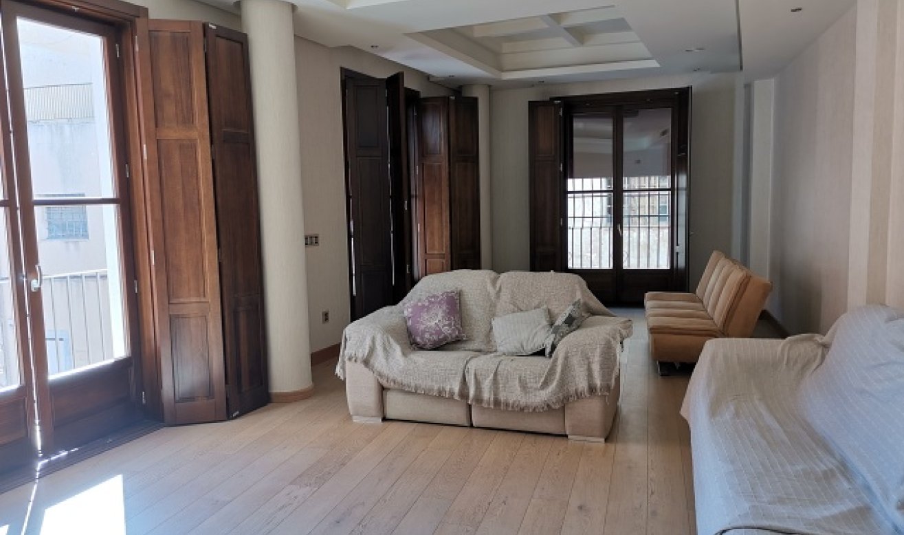 Resale - Villa - Orihuela