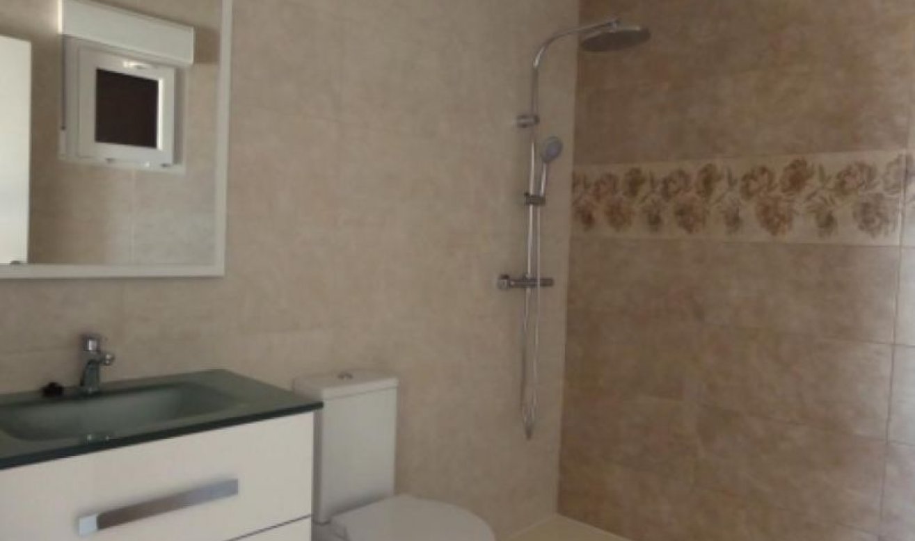 Revente - Villa - Pinós