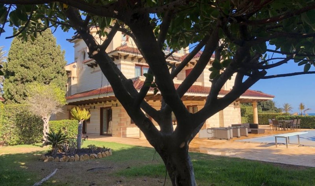 Reventa - Villa - Orihuela Costa