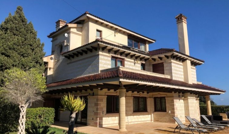 Reventa - Villa - Orihuela Costa
