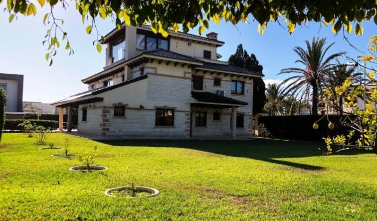 Reventa - Villa - Orihuela Costa