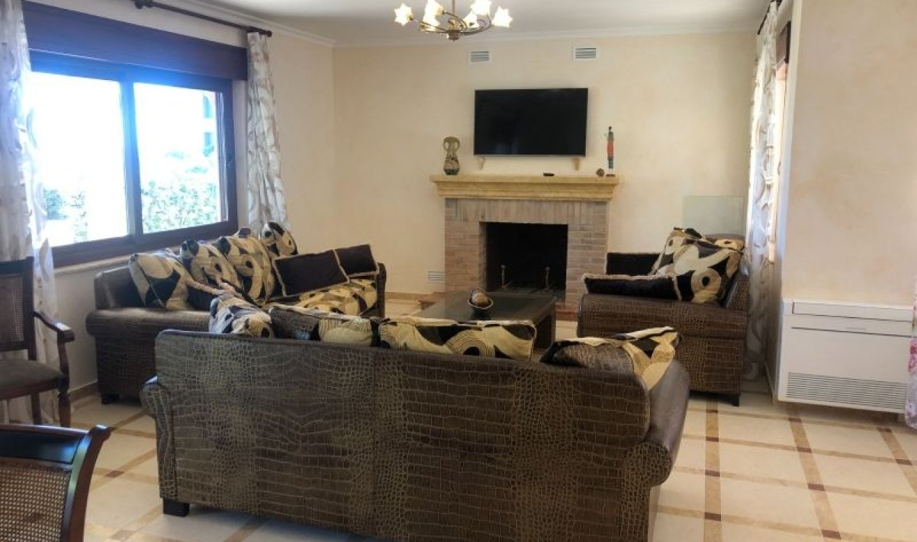 Reventa - Villa - Orihuela Costa