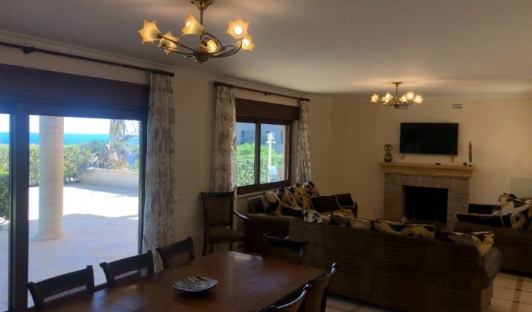 Reventa - Villa - Orihuela Costa