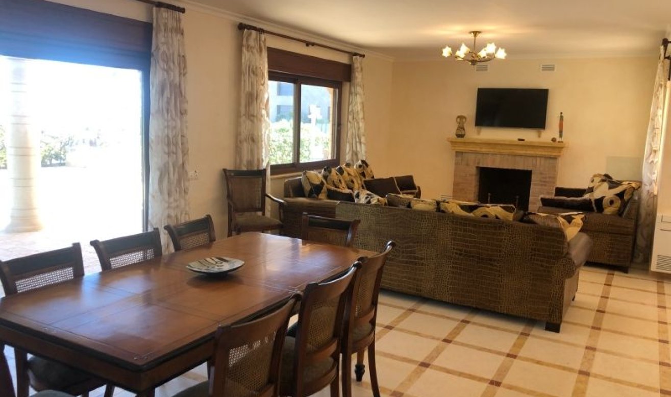 Reventa - Villa - Orihuela Costa