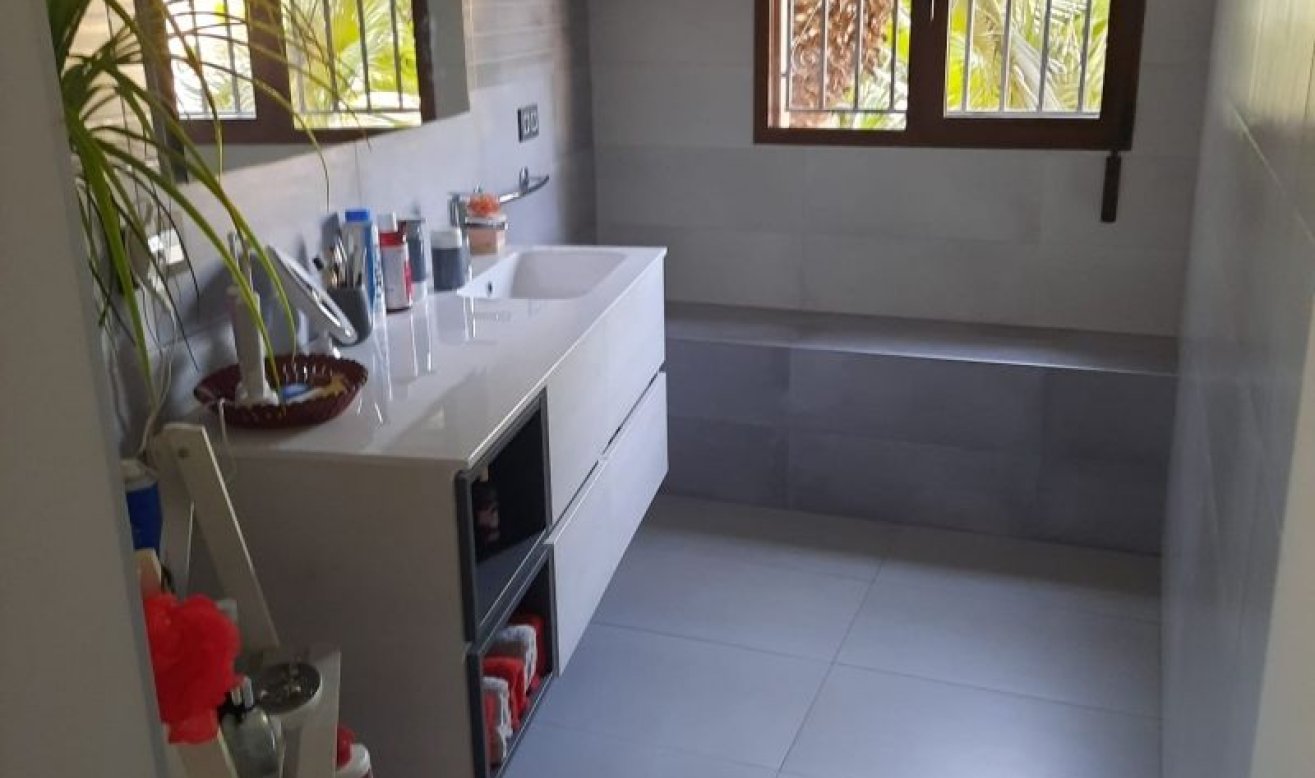 Reventa - Villa - Hondón de las Nieves