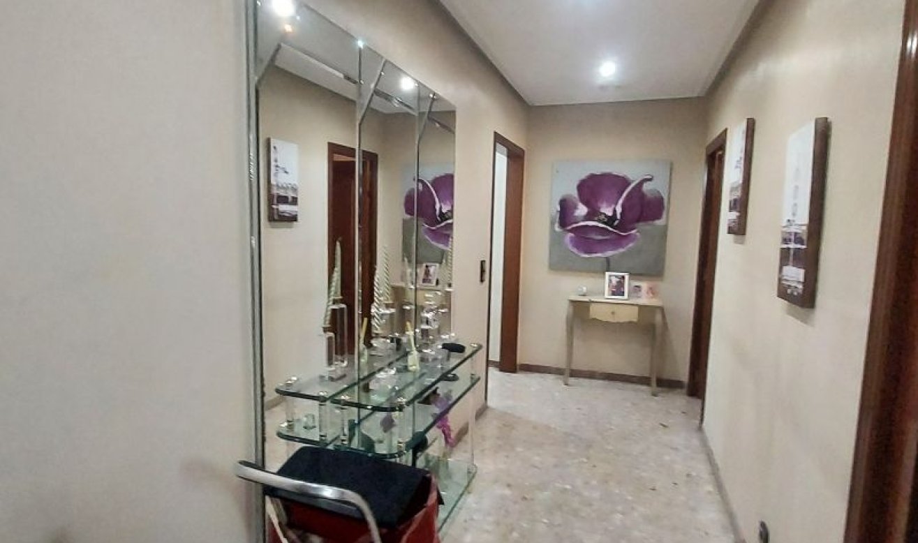 Revente - Appartement - Elche