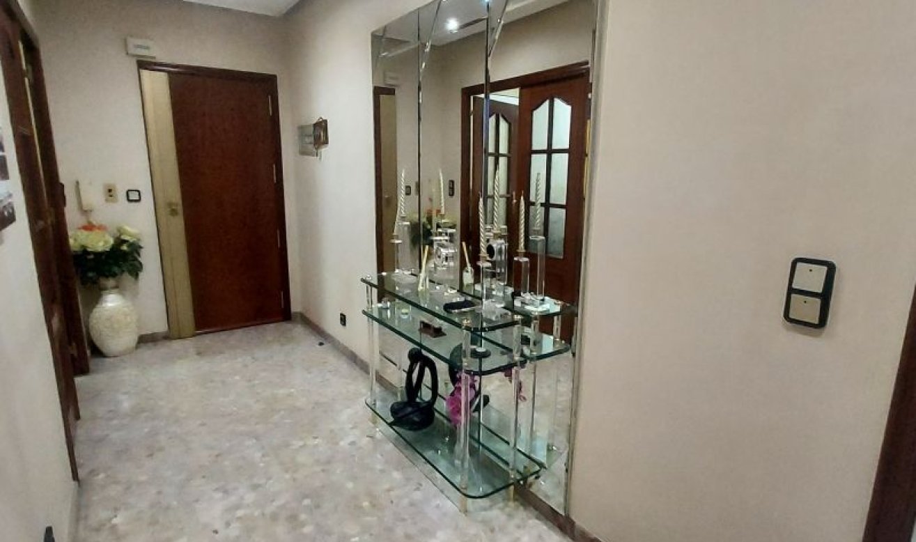 Revente - Appartement - Elche