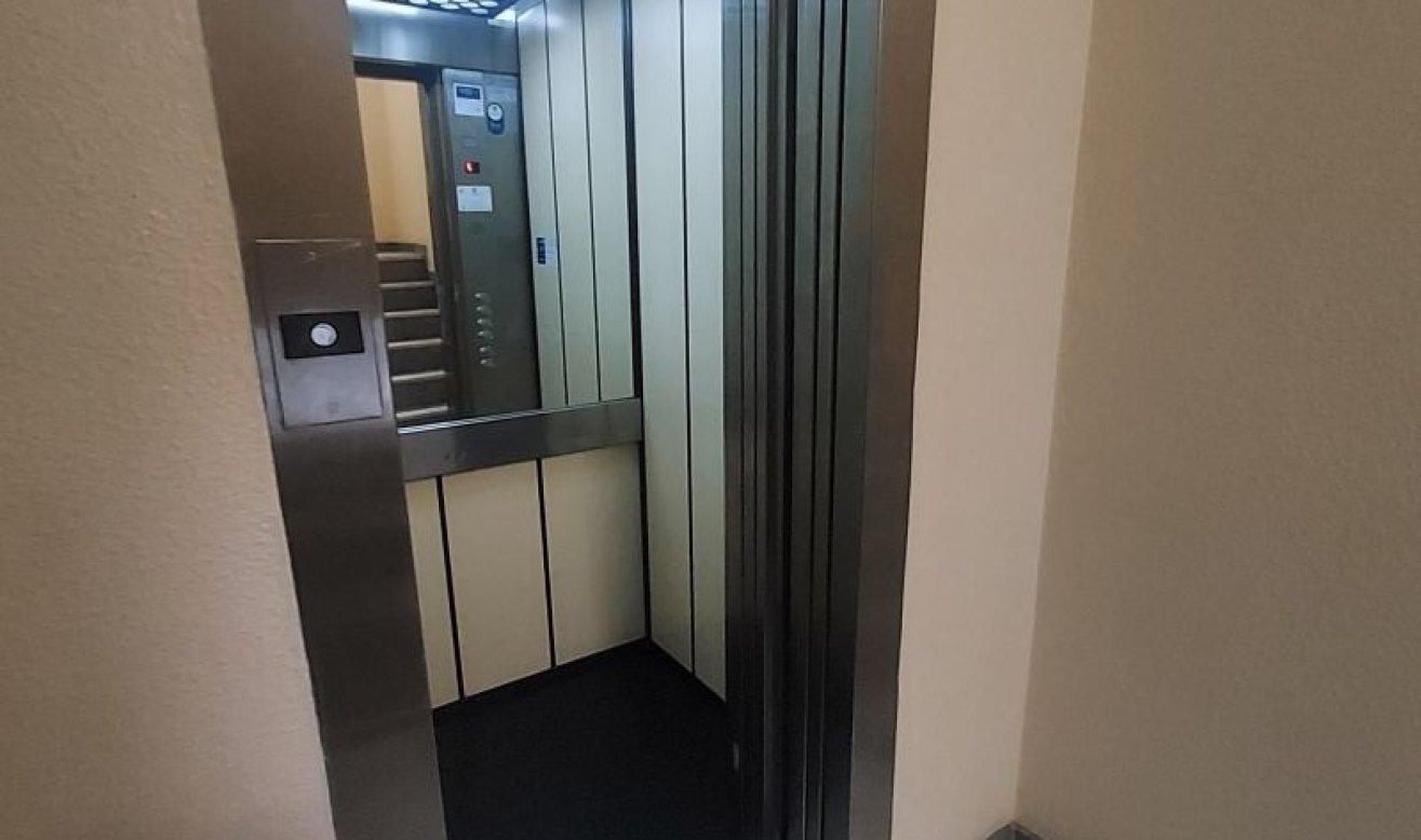 Revente - Appartement - Elche