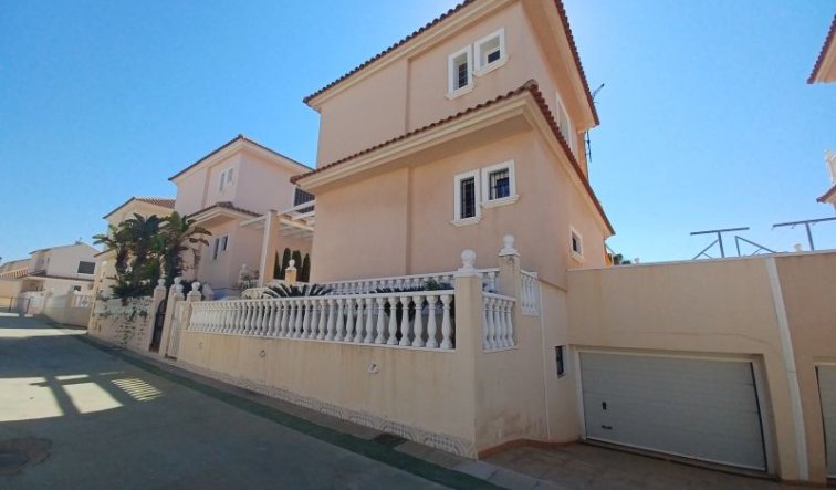 Reventa - Villa - Torrevieja - torrevieja